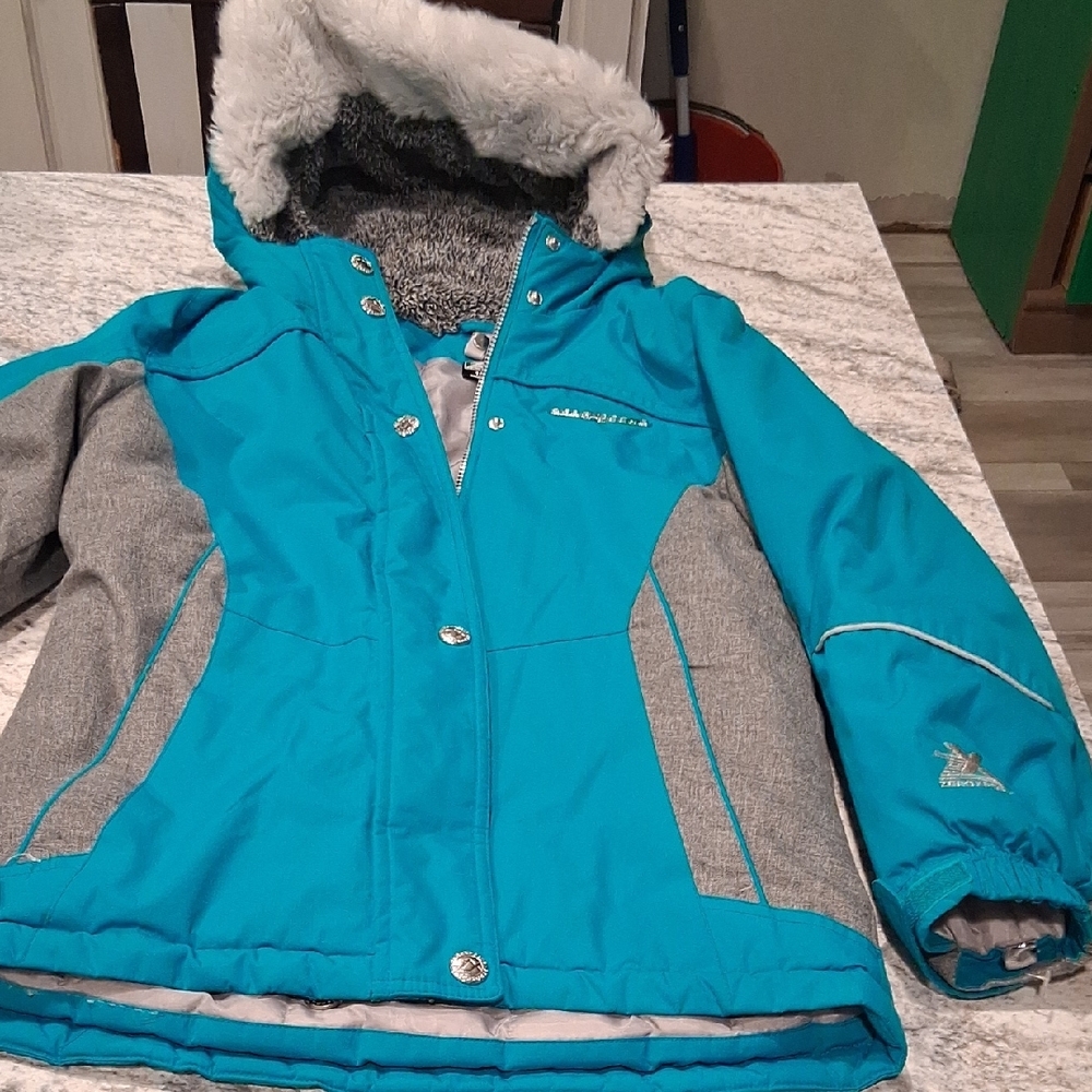 ZeroXposur Insulated Blue and Gray Puffer Jacket for Winter Sports